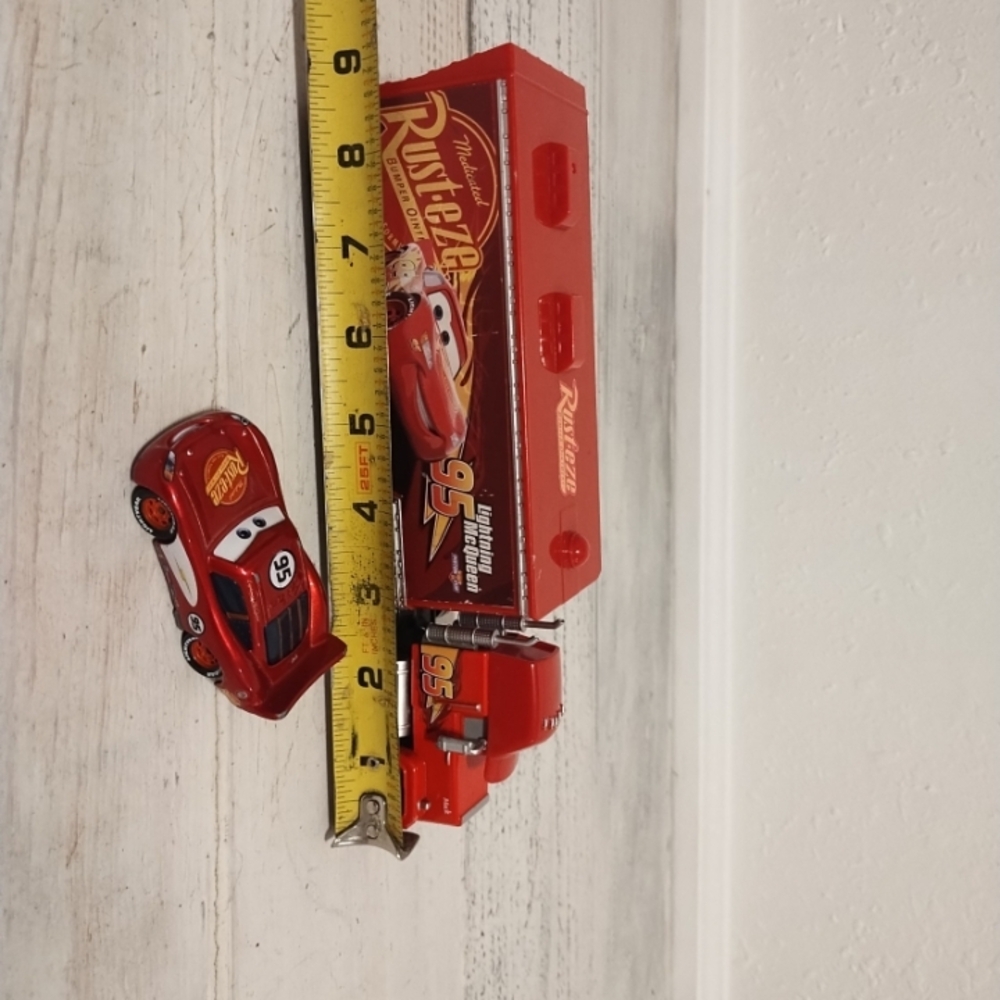 Disney Pixar Cars MACK HAULER Rust•ezediecastRADIATOR SPRINGS LIGHTNING MCQUEEN - Picture 12 of 12